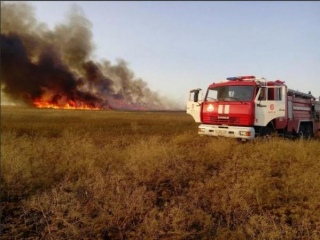 Два крупных пожара произошли накануне в Актюбинской области