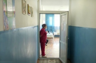 Персонал центра для умственно отсталых детей в Актобе подозревают в избиении воспитанников