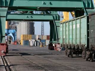 Снова международный: морскому порту Актау спустя пять лет вернули статус