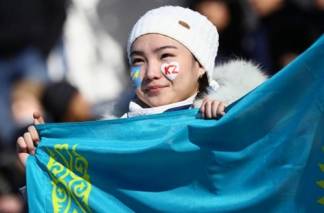 Казахстанские депутаты хотят делать из молодежи патриотов