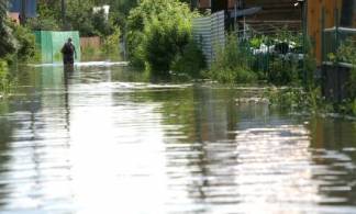 Потоп в Актобе спровоцировал панику горожан