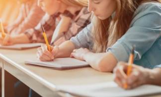 В Казахстане отменят вступительные экзамены в колледжи