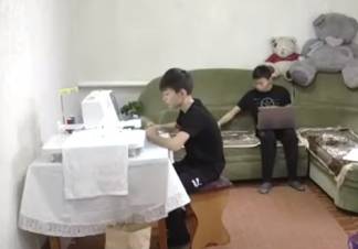 Два брата-подростка из Павлодара открыли бизнес