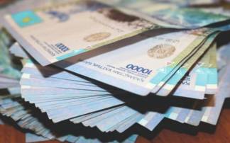 Директор центра экспертизы по Актюбинской области забирал премии у подчиненных