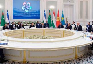 Елбасы Нурсултан Назарбаев принял участие во второй Консультативной встрече глав государств Центральной Азии и предложил учредить новый праздник
