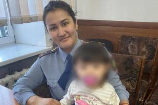 Няня систематически избивала годовалую девочку в Кокшетау